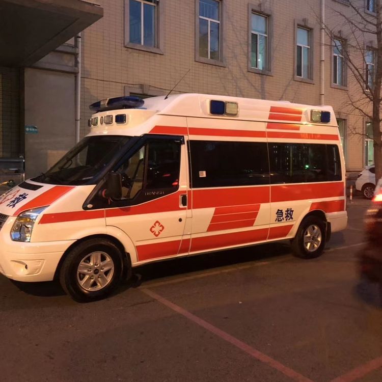 丹东夜间租赁救护车护送病人转院：安全转运的 8 大核心注意事项